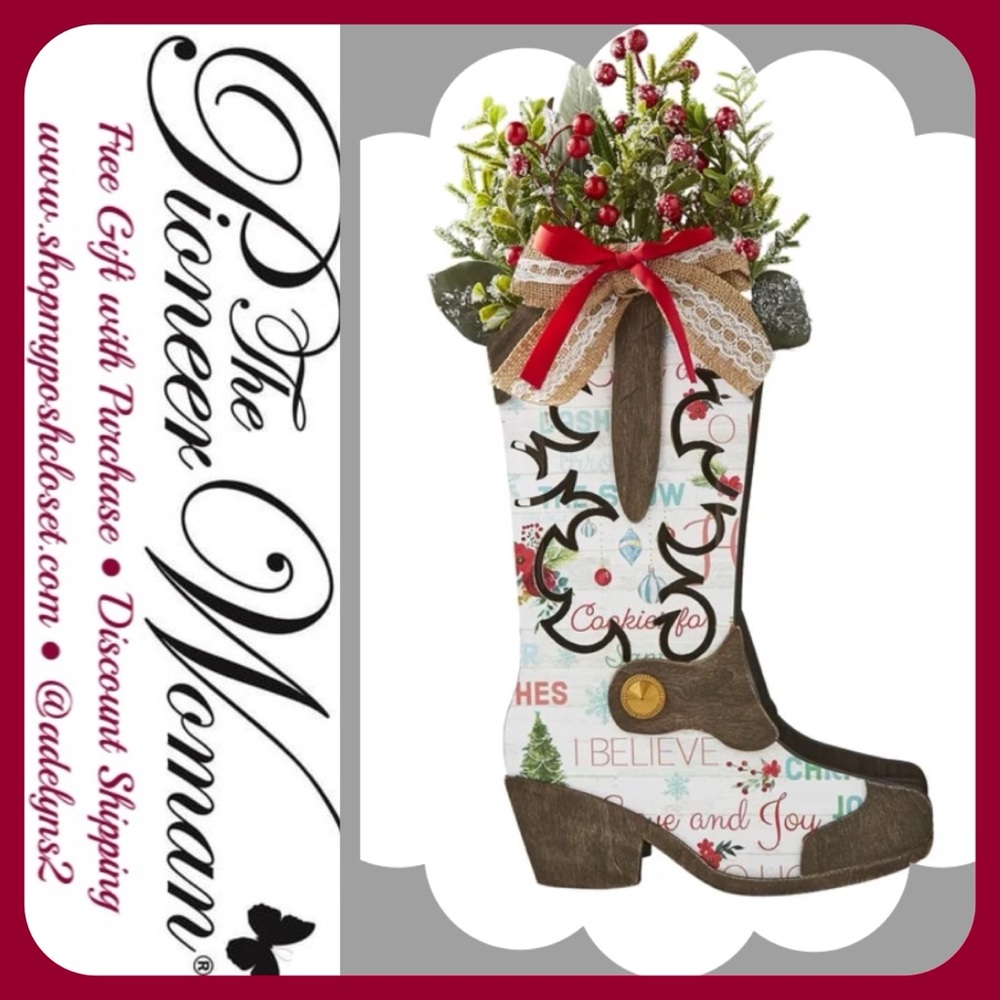 HTF 🌺 New Pioneer Woman Christmas Countertop Cowgirl Boot Decor, White